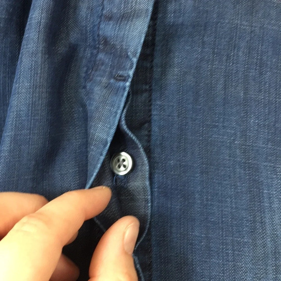 Talbots Blue Chambray Button Front Shirt Womens Small Long Sleeve - Picture 7 of 11